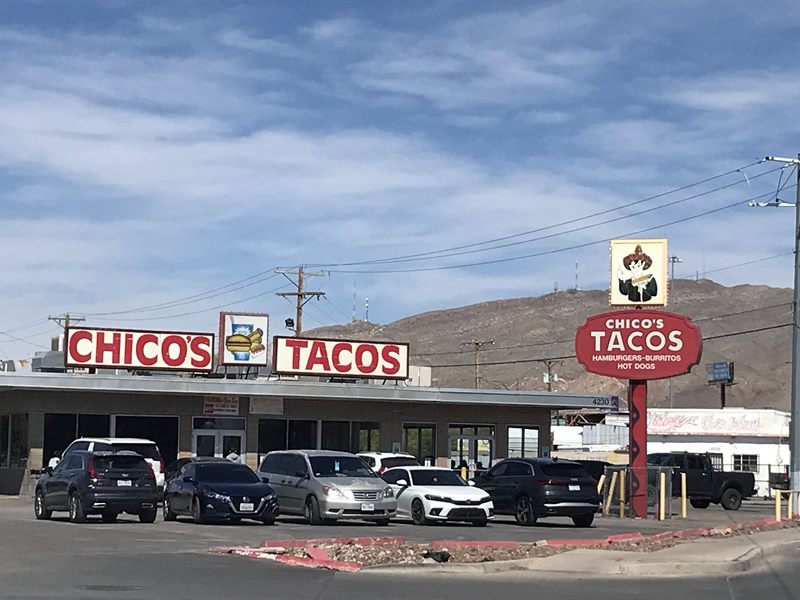Chico's Tacos exterior